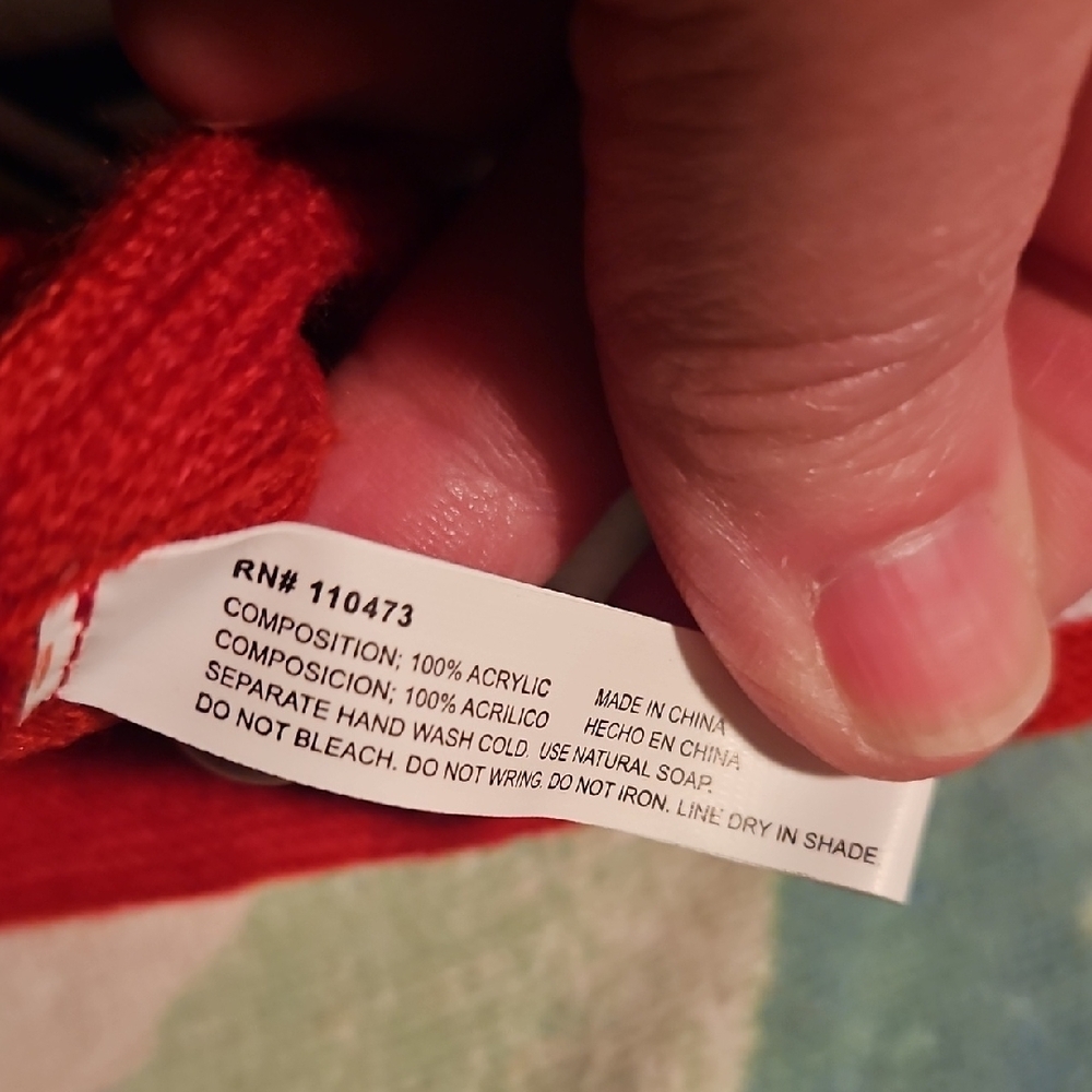 United States Women's Red and White Soccer Scarf NWOT - Picture 7 of 7